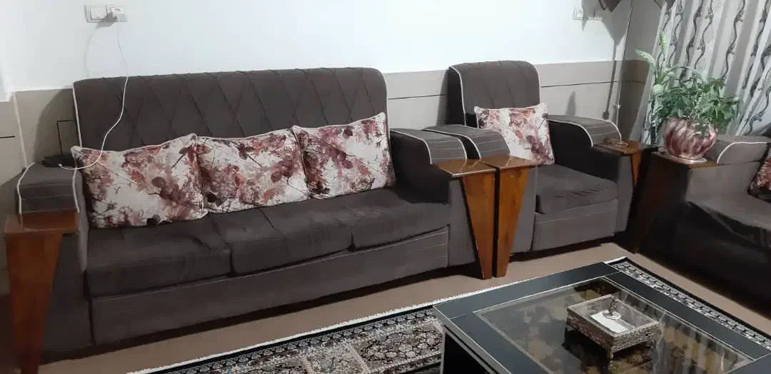 مبل و میز عسلی و آباژور|مبلمان خانگی و میز عسلی|لردگان, |دیوار