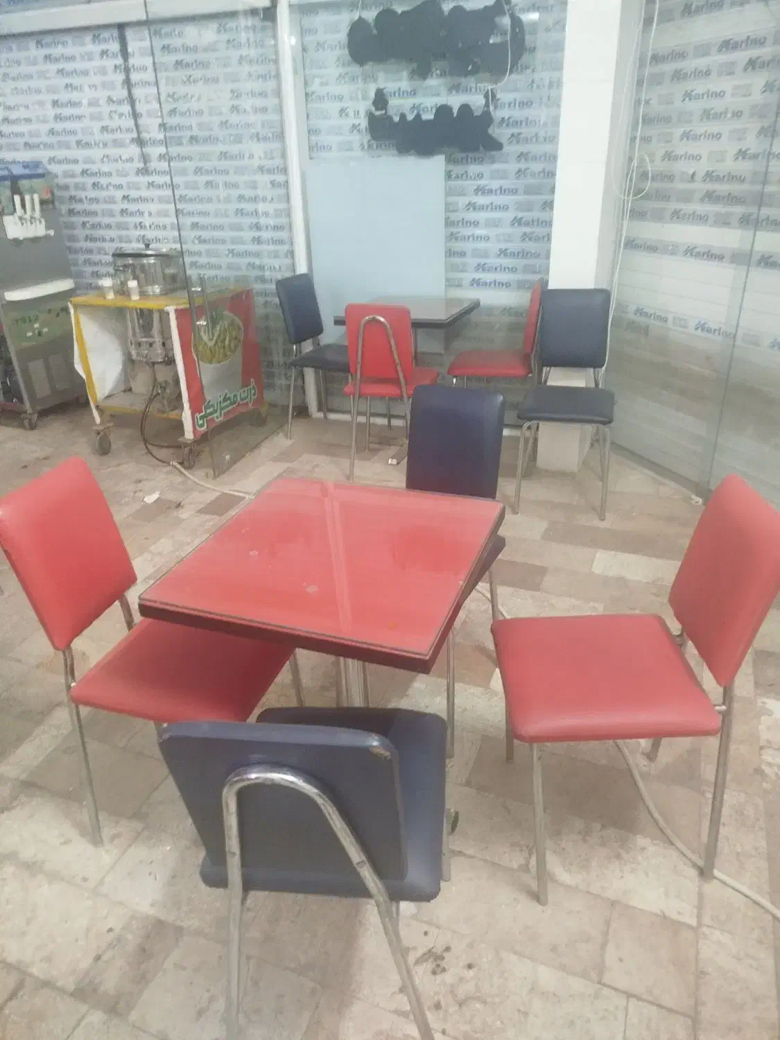 میزصندلی|کافی‌شاپ و رستوران|مشهد, بهمن|دیوار