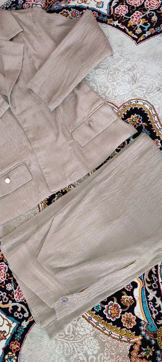 کت و شلوار پیلیسه تن خور معرکه|لباس|گلستان (تهران), |دیوار