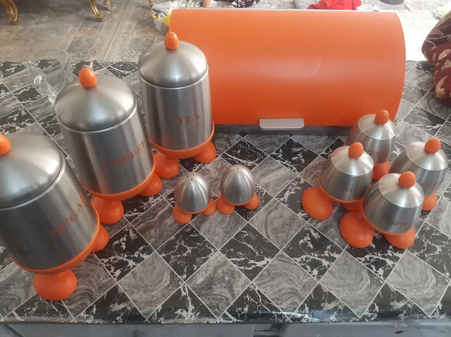 اورانوس|ظروف نگهدارنده، پلاستیکی، یکبارمصرف|اراک, |دیوار