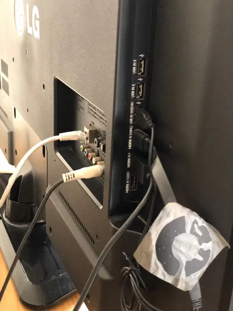 تلویزیون ۴۲ الجی|تلویزیون و پروژکتور|شهریار, شهریار|دیوار