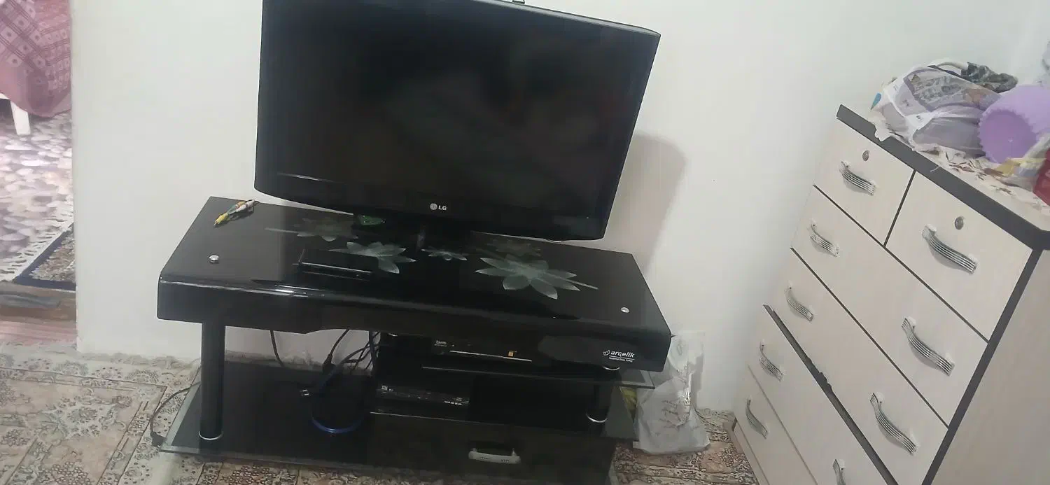 تلوزیون ال جی 32|تلویزیون و پروژکتور|رودسر, |دیوار