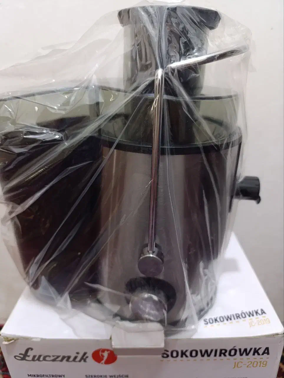 میوه فشار جدید و کاملا نو|آبمیوهگیر و آبمرکباتگیر|تبریز, |دیوار