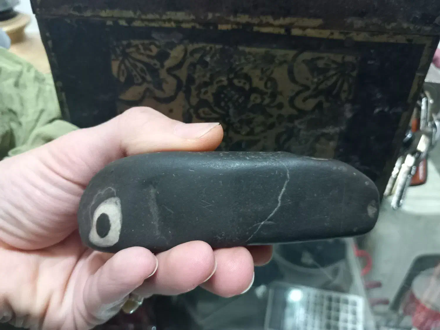 س نگ طعبیی|جواهرات|شیروان (خراسان), |دیوار