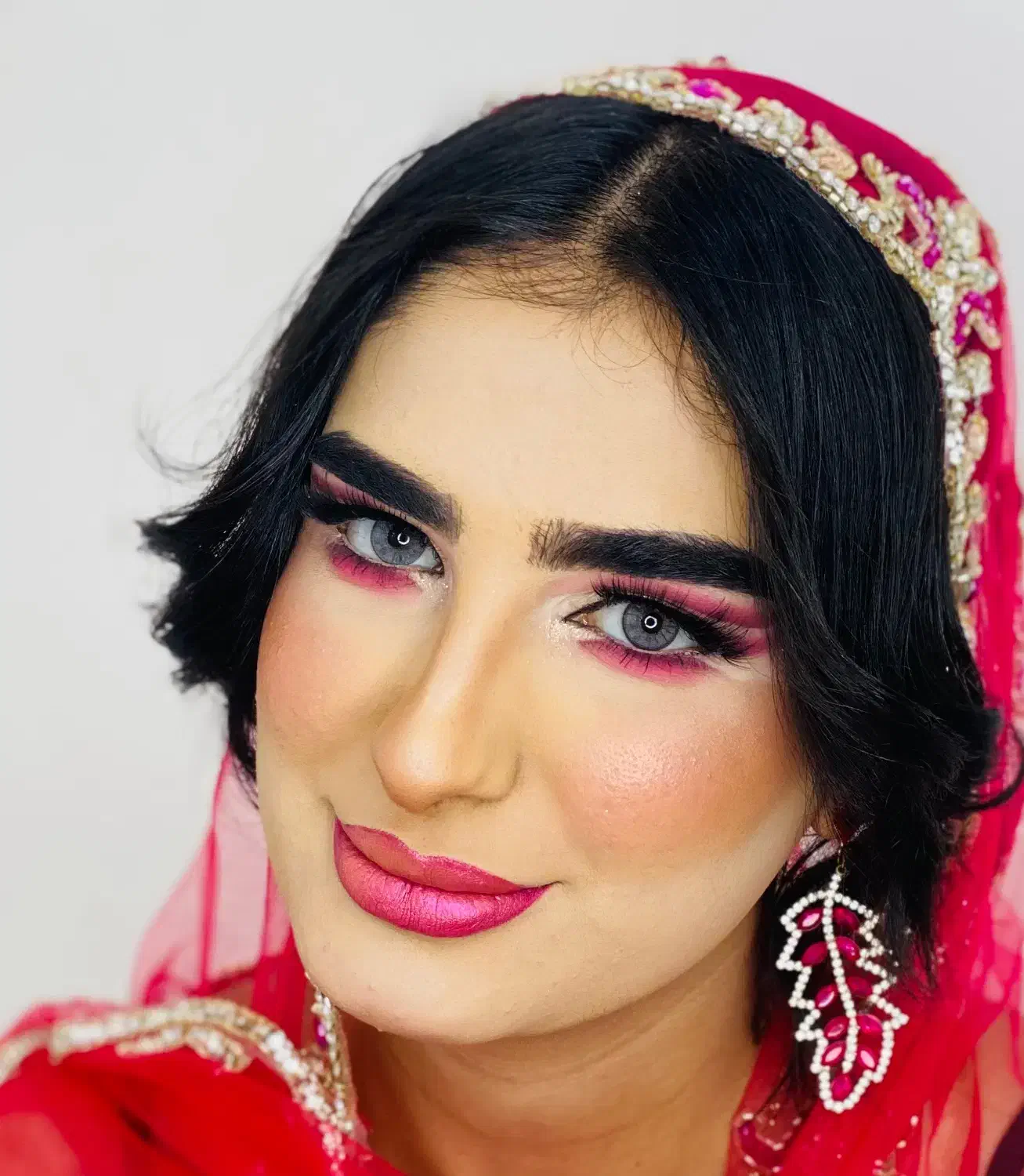 میکاپ شو|خدمات آرایشگری و زیبایی|میناب, |دیوار
