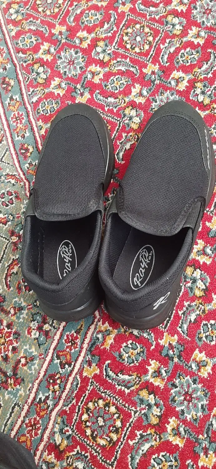 کفش|کیف، کفش، کمربند|سمنان, |دیوار