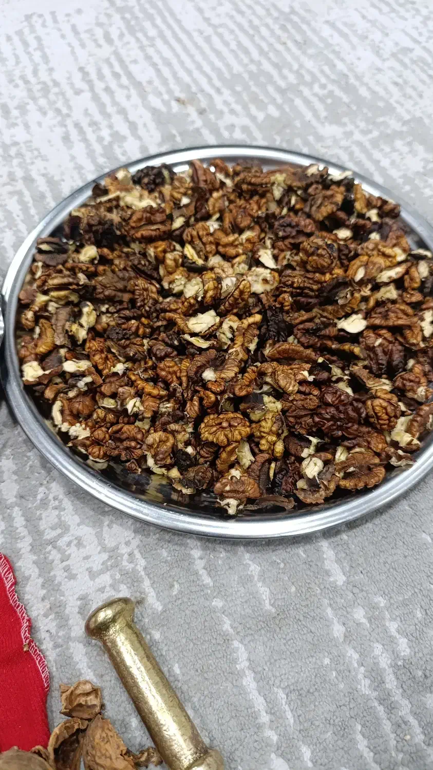 گردو|خوردنی و آشامیدنی|کاشمر, |دیوار