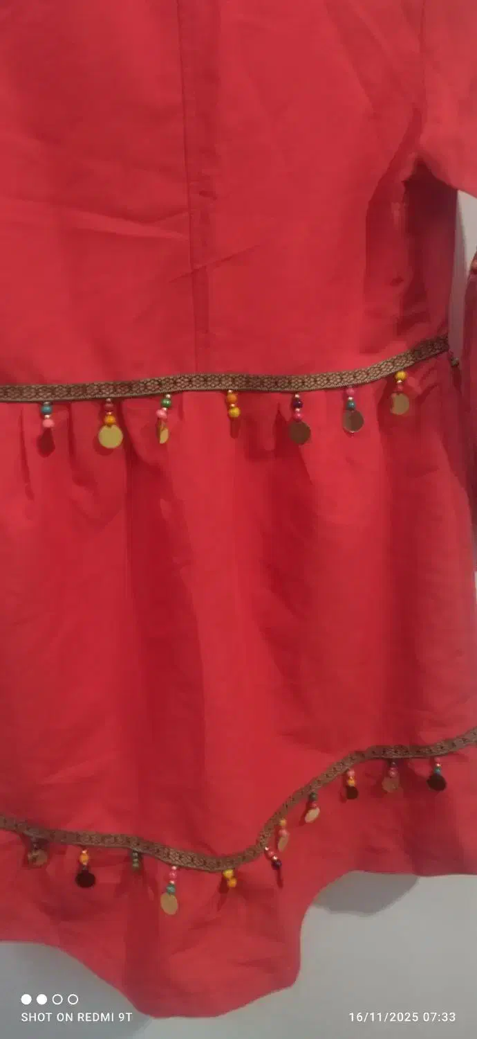 مانتو دخترانه|کفش و لباس بچه|ابریشم, |دیوار