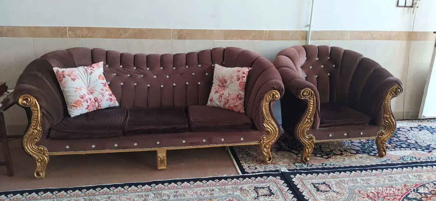 مبل راحتی|مبلمان خانگی و میز عسلی|شراء, |دیوار