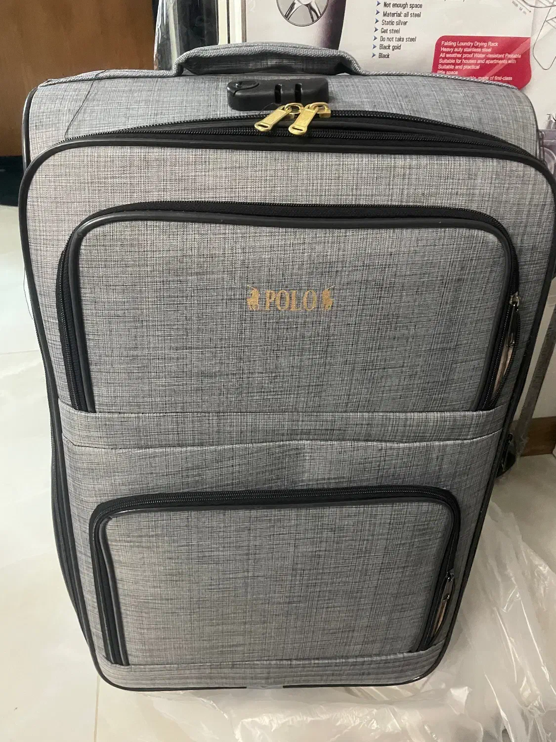 چمدان ۳۰کیلویی رمز دار|کیف، کفش، کمربند|کرج, باغستان|دیوار