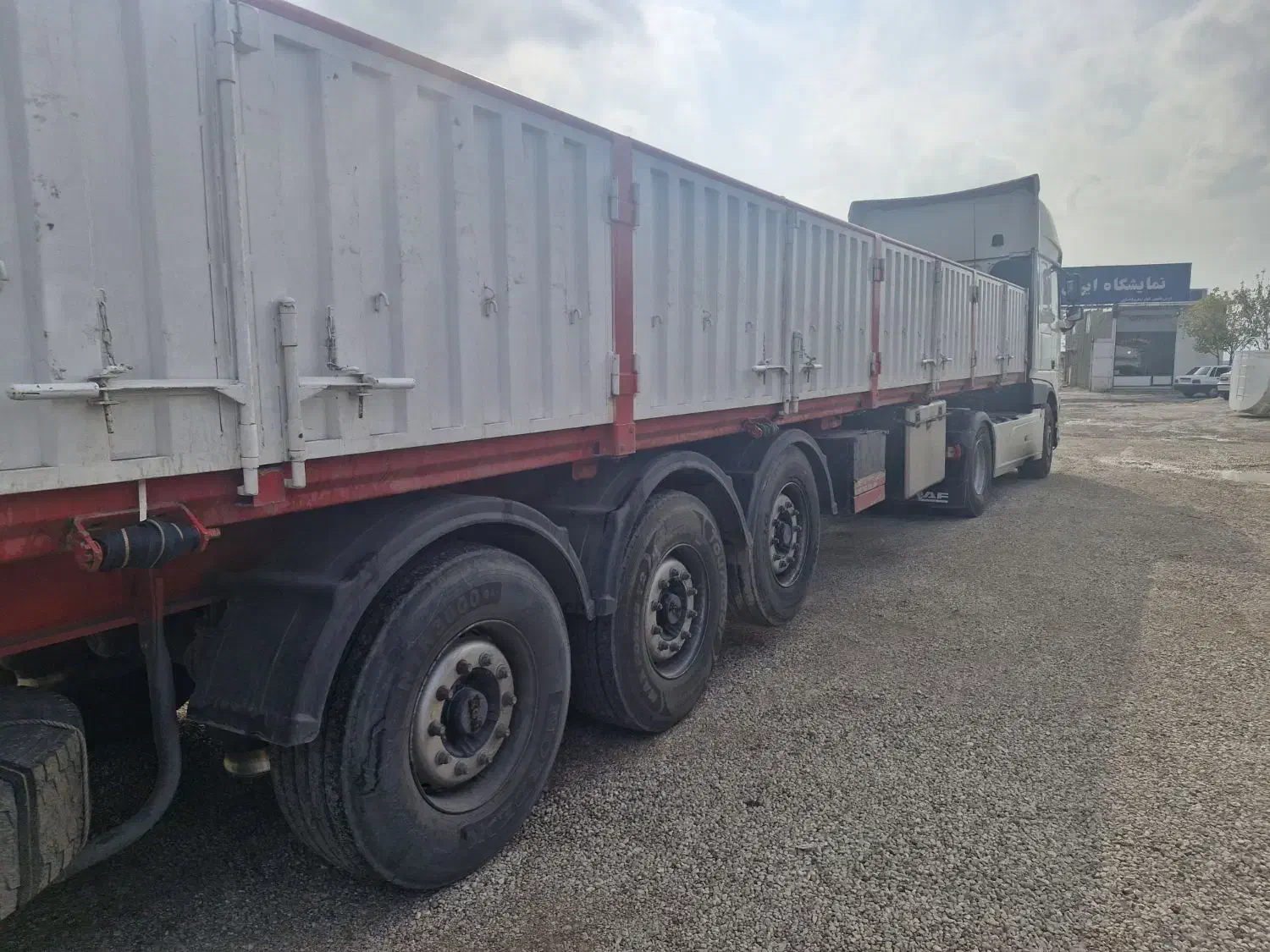 تیغه ماموت|خودرو سنگین|اسلام‌‌آباد غرب, |دیوار