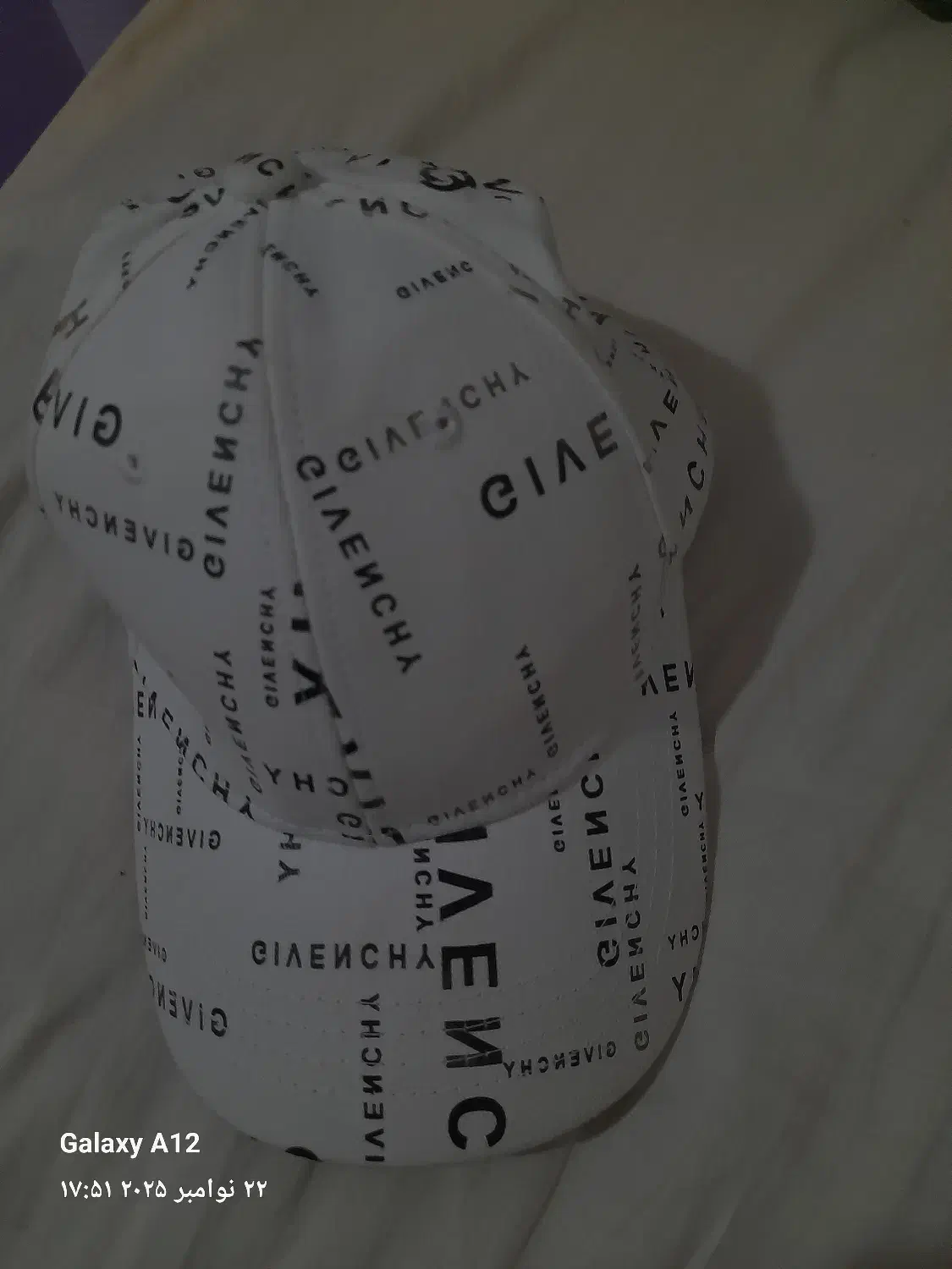 کلاه|لباس|پرند, فاز ۴|دیوار