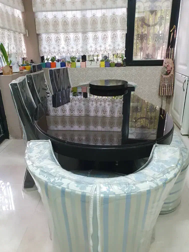 میز ناهارخوری|میز و صندلی غذاخوری|پرند, فاز ۱|دیوار