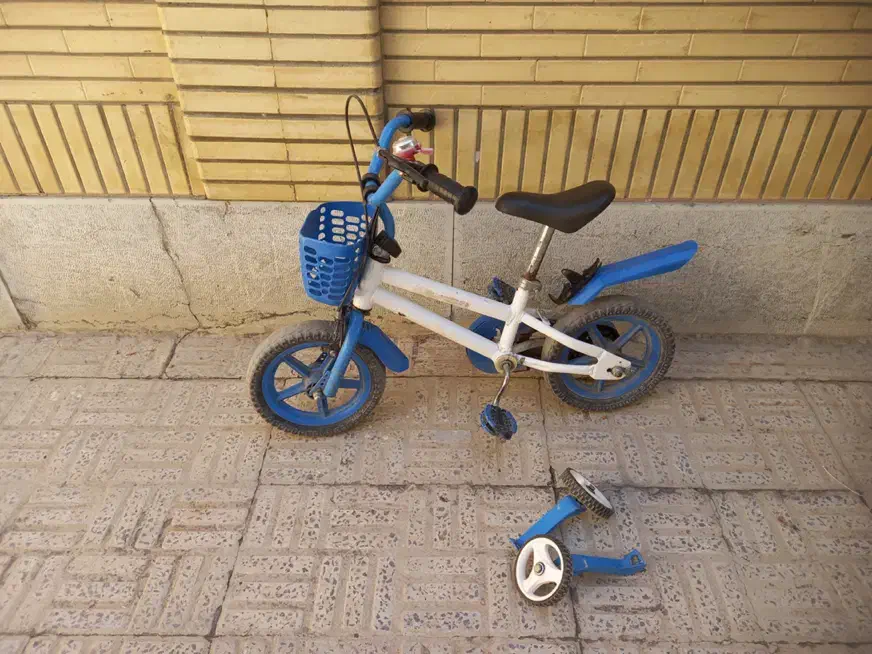 دوچرخه سالم با پایه|دوچرخه، اسکیت، اسکوتر|اصفهان, کوی امام|دیوار