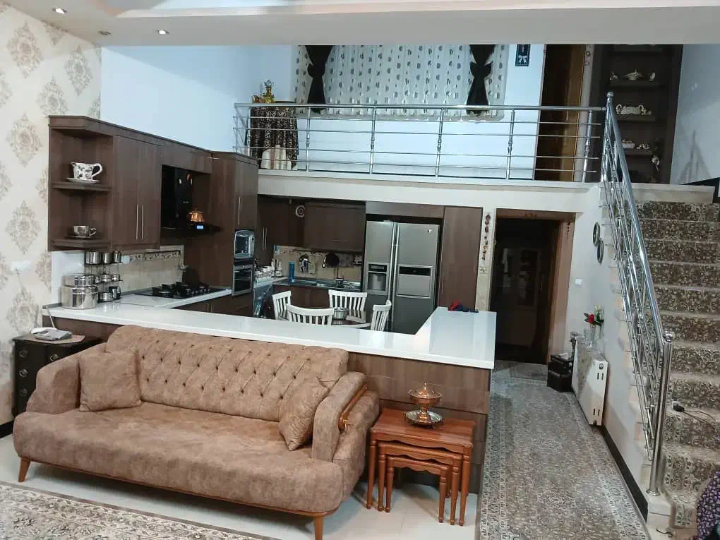 منزل دو طبقه/ اکرمیه/سند شش دانگ|فروش خانه و ویلا|یزد, |دیوار