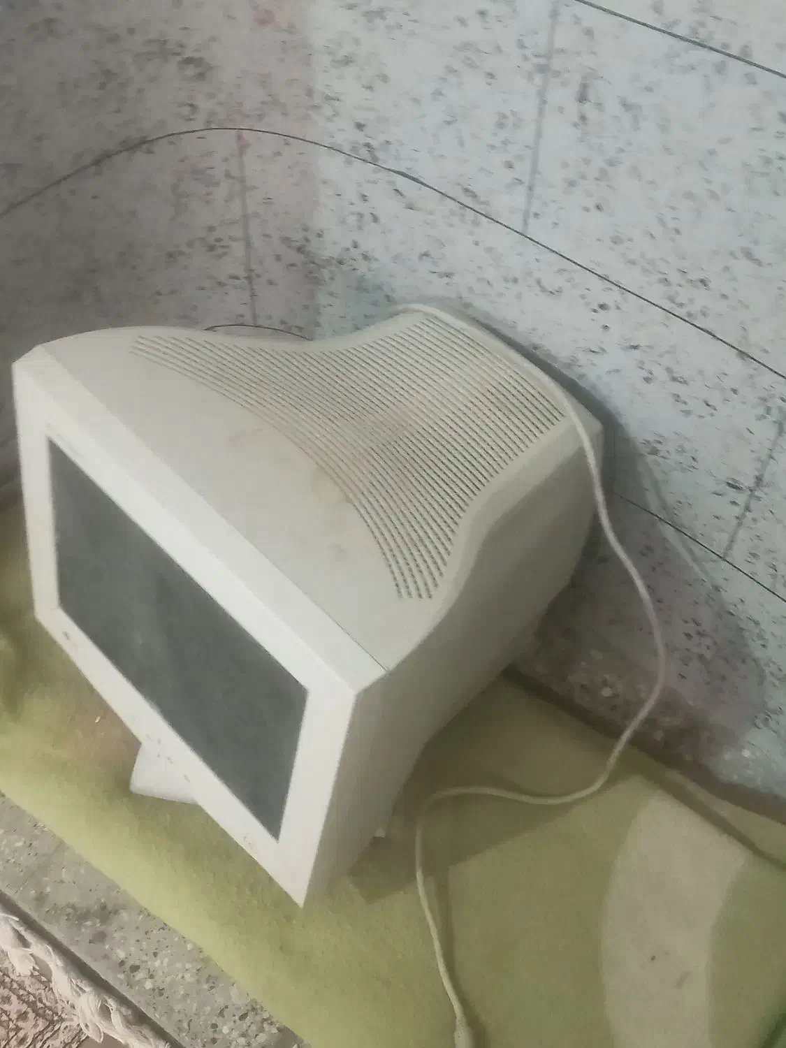 مانیتور|رایانه رومیزی|زابل, |دیوار