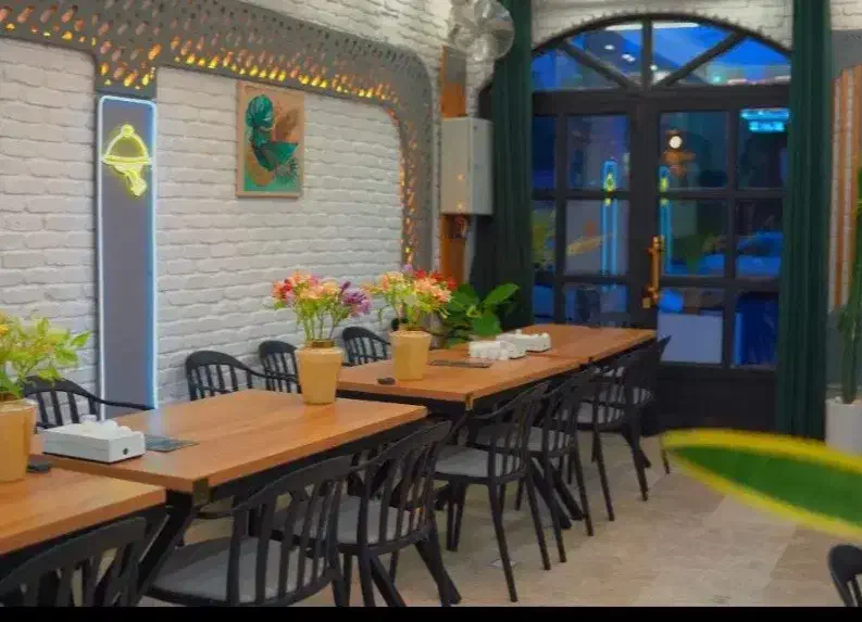 نیروی سالن کار|استخدام خدمات فروشگاه و رستوران|قم, سالاریه|دیوار