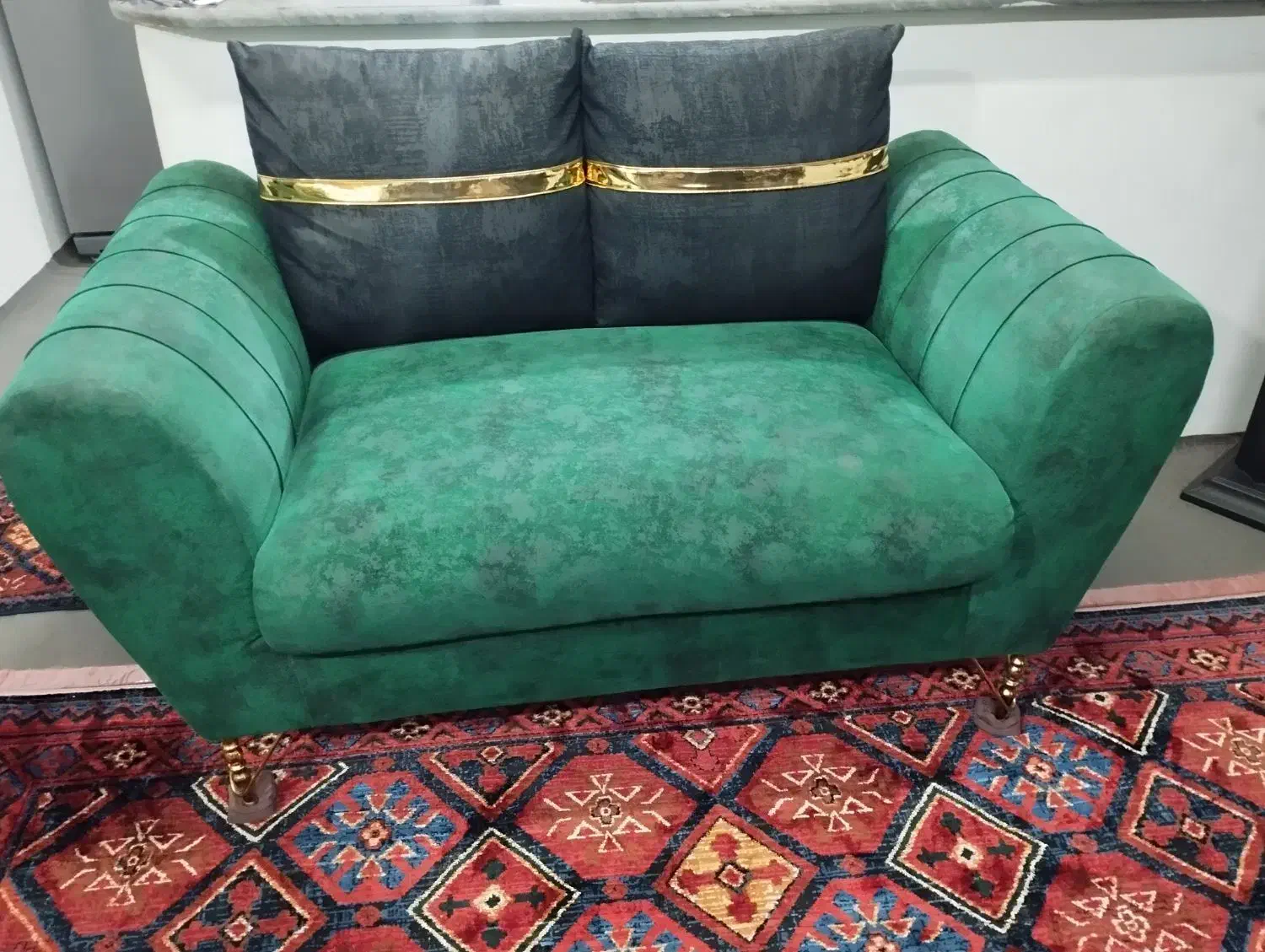 مبل 7نفره|مبلمان خانگی و میز عسلی|بندر انزلی, کلیور|دیوار