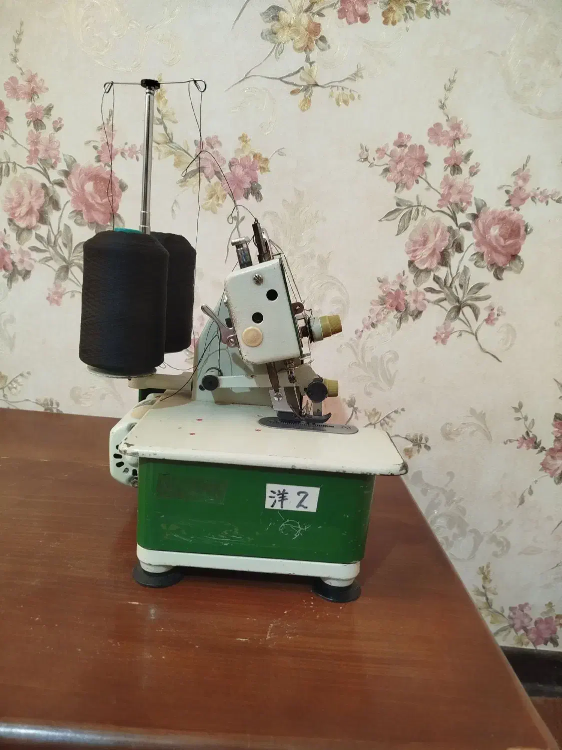 سر دوز بابی لوک دو نخ|چرخ خیاطی و ریسندگی|صدرا-فارس, فاز ۱|دیوار