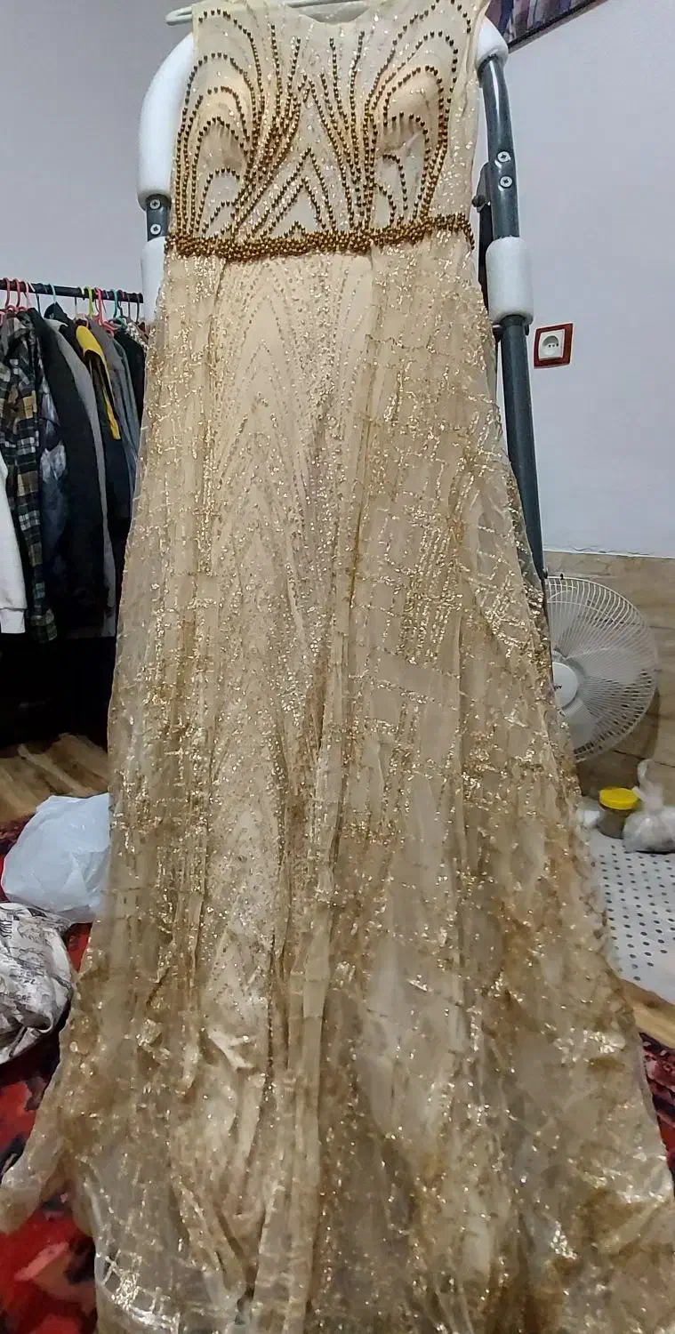 لباس مجلسی|کیف، کفش، کمربند|شیراز, دشت چنار|دیوار