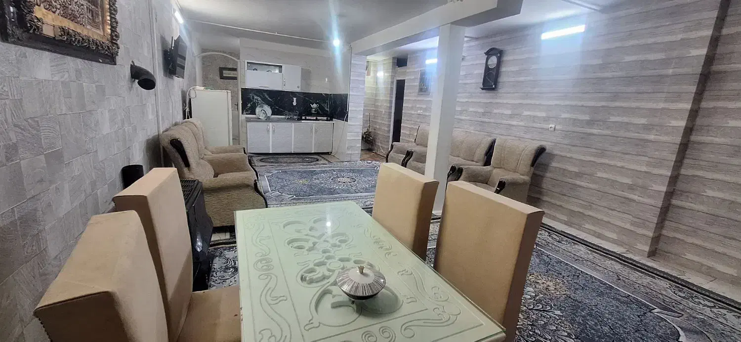 منزل شخصی ۱۰۰ متری 2 خوابه  حرم مطهر|اجارهٔ کوتاه‌مدت آپارتمان و سوئیت|مشهد, حرم مطهر رضوی|دیوار