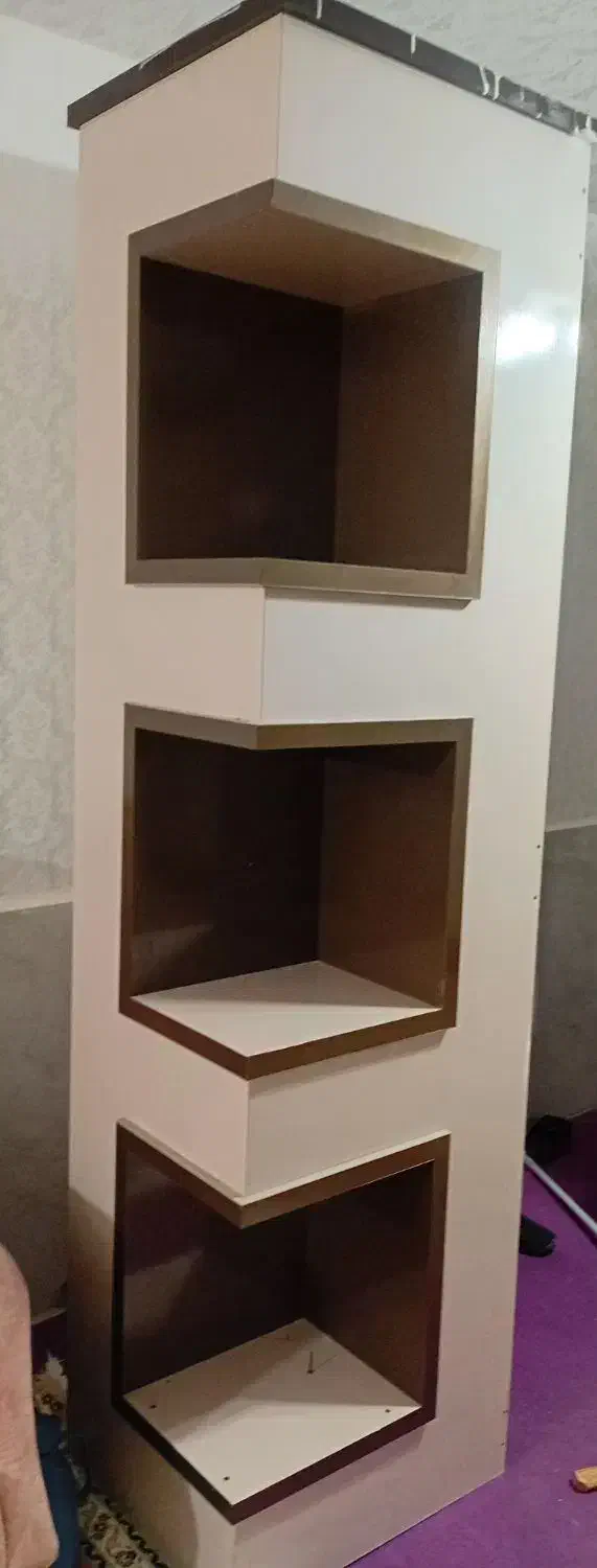 یک عددویترین|بوفه، ویترین، کنسول|اردبیل, |دیوار