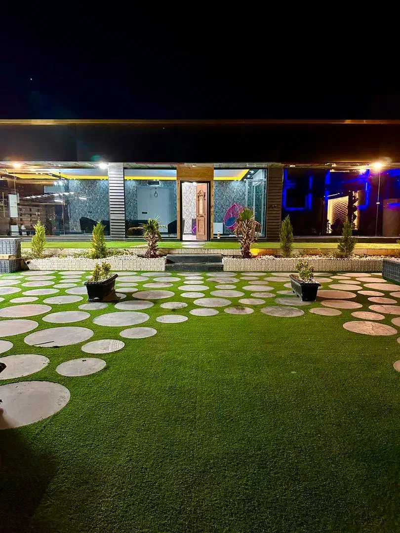 اجاره روزانه باغ ویلا نوساز استخر داخل امنیت تضمین|اجارهٔ کوتاه‌مدت ویلا و باغ|تهران, آبشار تهران (دریاچه)|دیوار