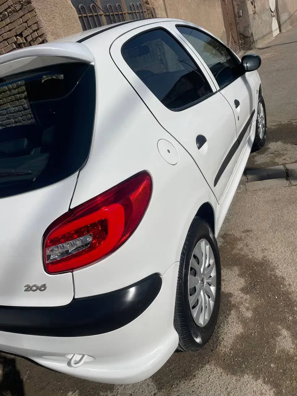 پژو ۲۰۶ مدل ۹۹ تک برگ سند|خودرو سواری و وانت|مشهد, عنصری|دیوار