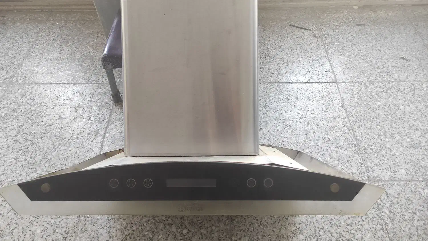 هود بیمکث|هود|اصفهان, سپاهان‌شهر|دیوار