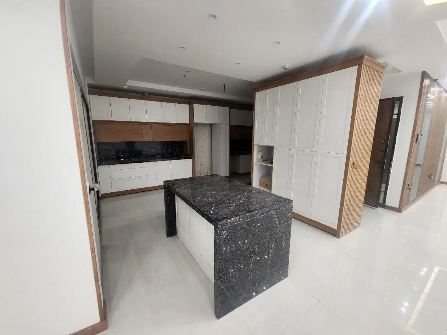 واحد لوکس و لاکچری ۲۱۰ متری|فروش آپارتمان|مشهد, شهرآرا|دیوار