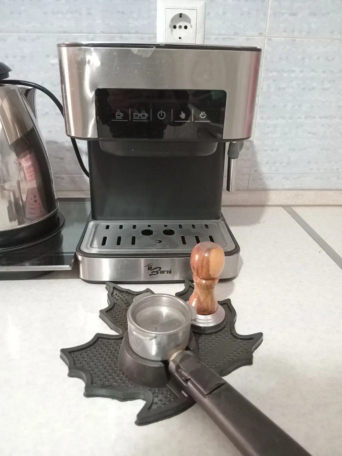 اسپرسو ساز فروشی اصلی|سماور، چای‌ساز، قهوه‌ساز|پرند, فاز ۶|دیوار