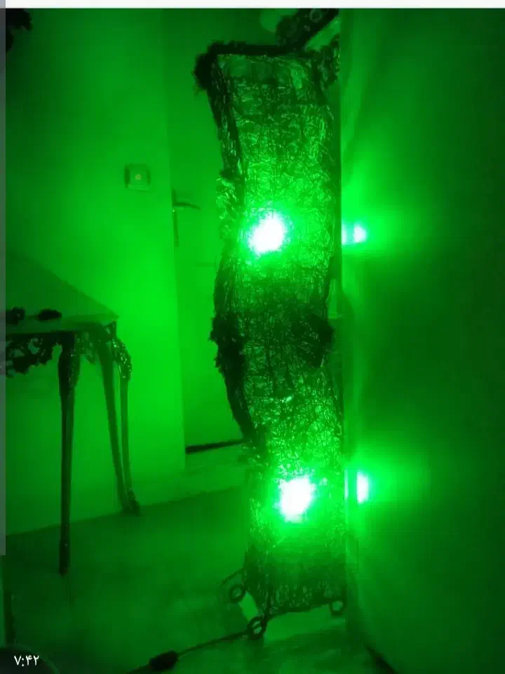 آباژور ایستاده وچراغ خواب کاج|چراغ خواب و آباژور|تهران, تهرانسر مرکزی|دیوار