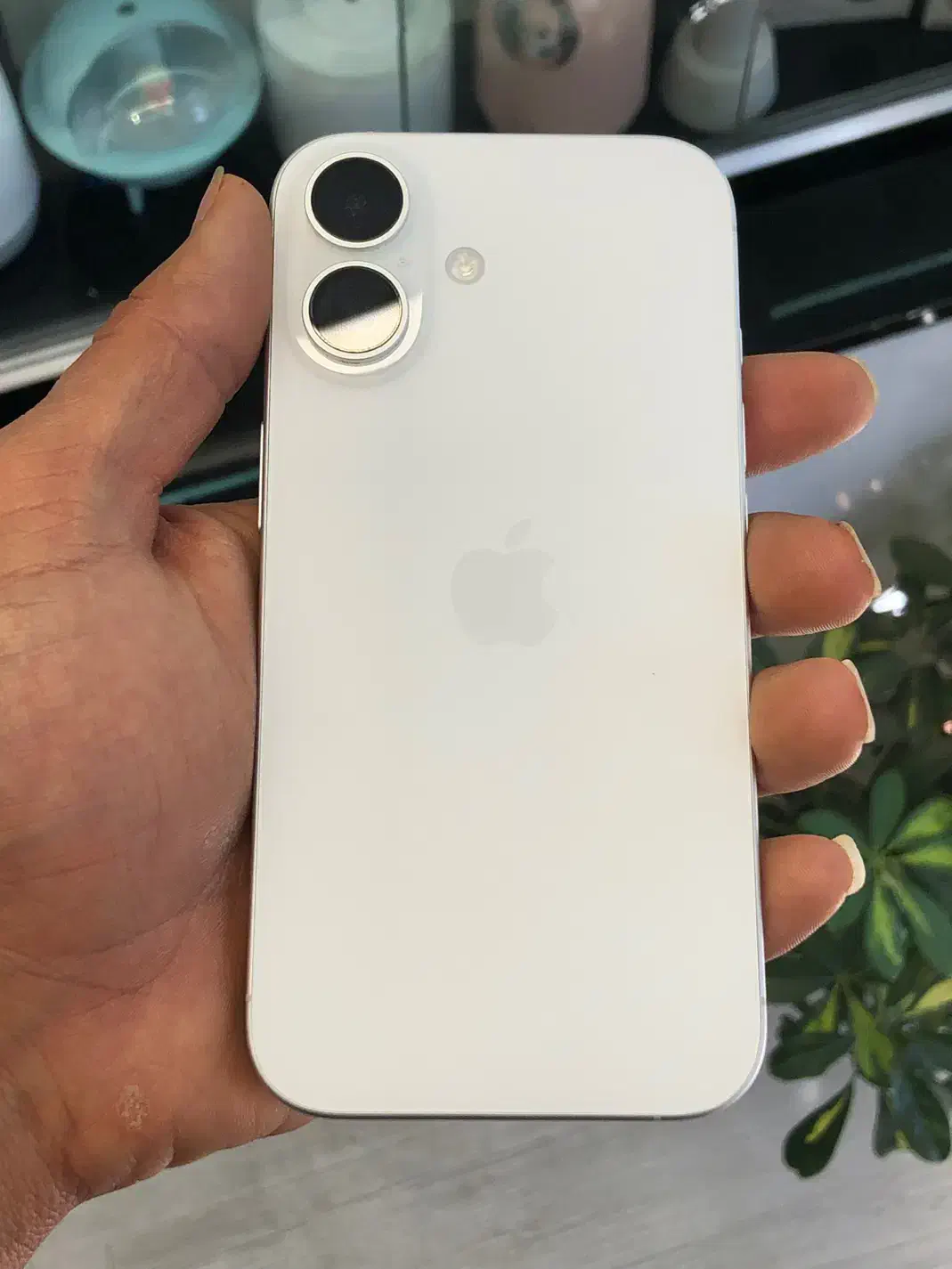 ایفون ۱۶ نرمال|موبایل|همدان, |دیوار