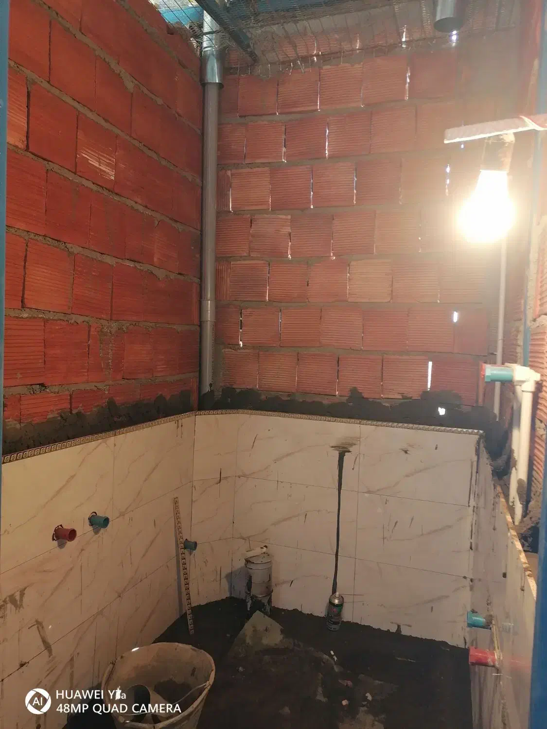 اوستا بنا کاشی سرامیک نما سنگ و خورده کاری برق ک|خدمات پیشه و مهارت|کرمان, |دیوار