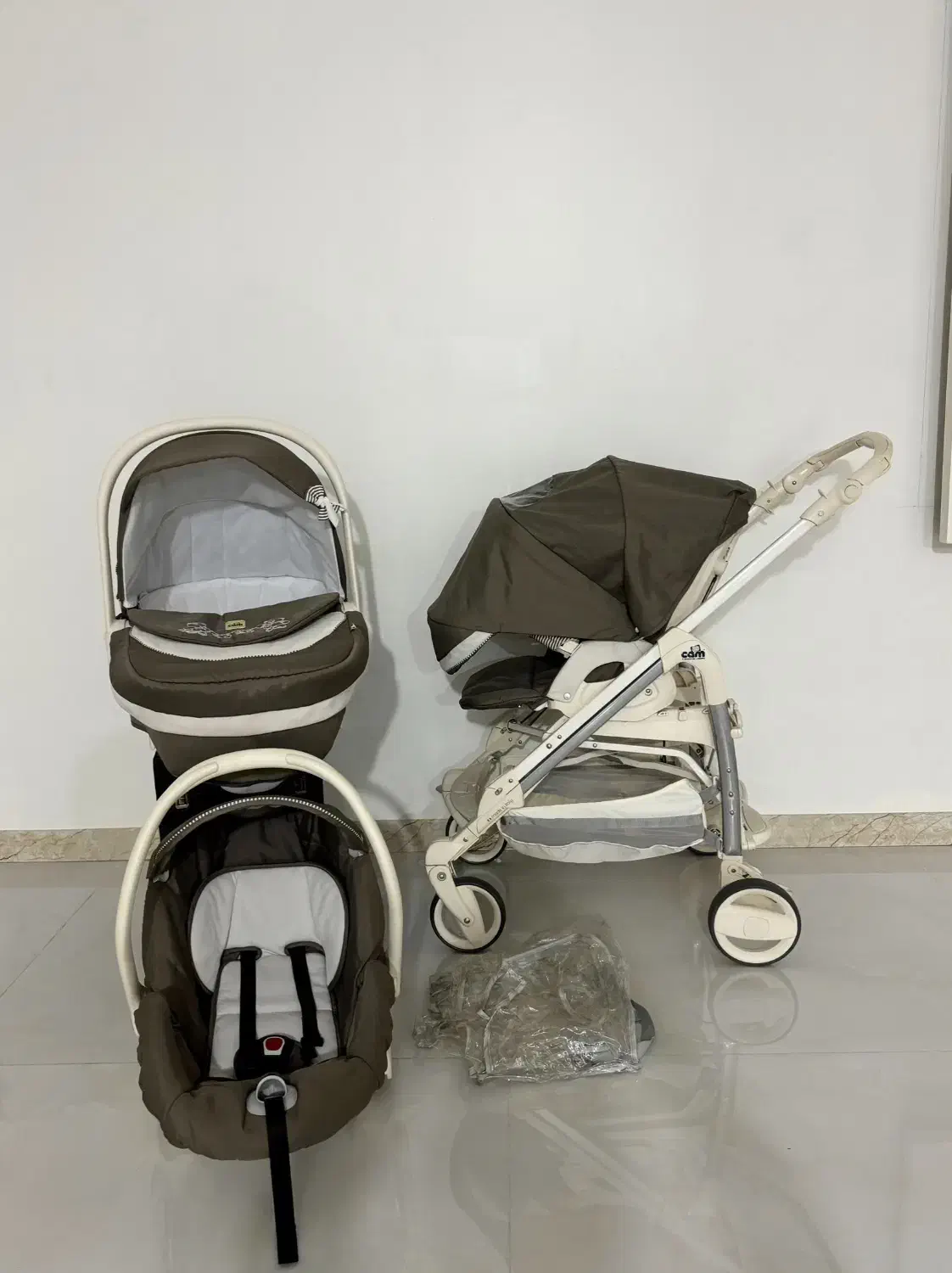 کالسکه کریر کریکات کم camایتالیایی اورجینال درحدنو|کالسکه و لوازم جانبی|تهران, شهرک چیتگر|دیوار