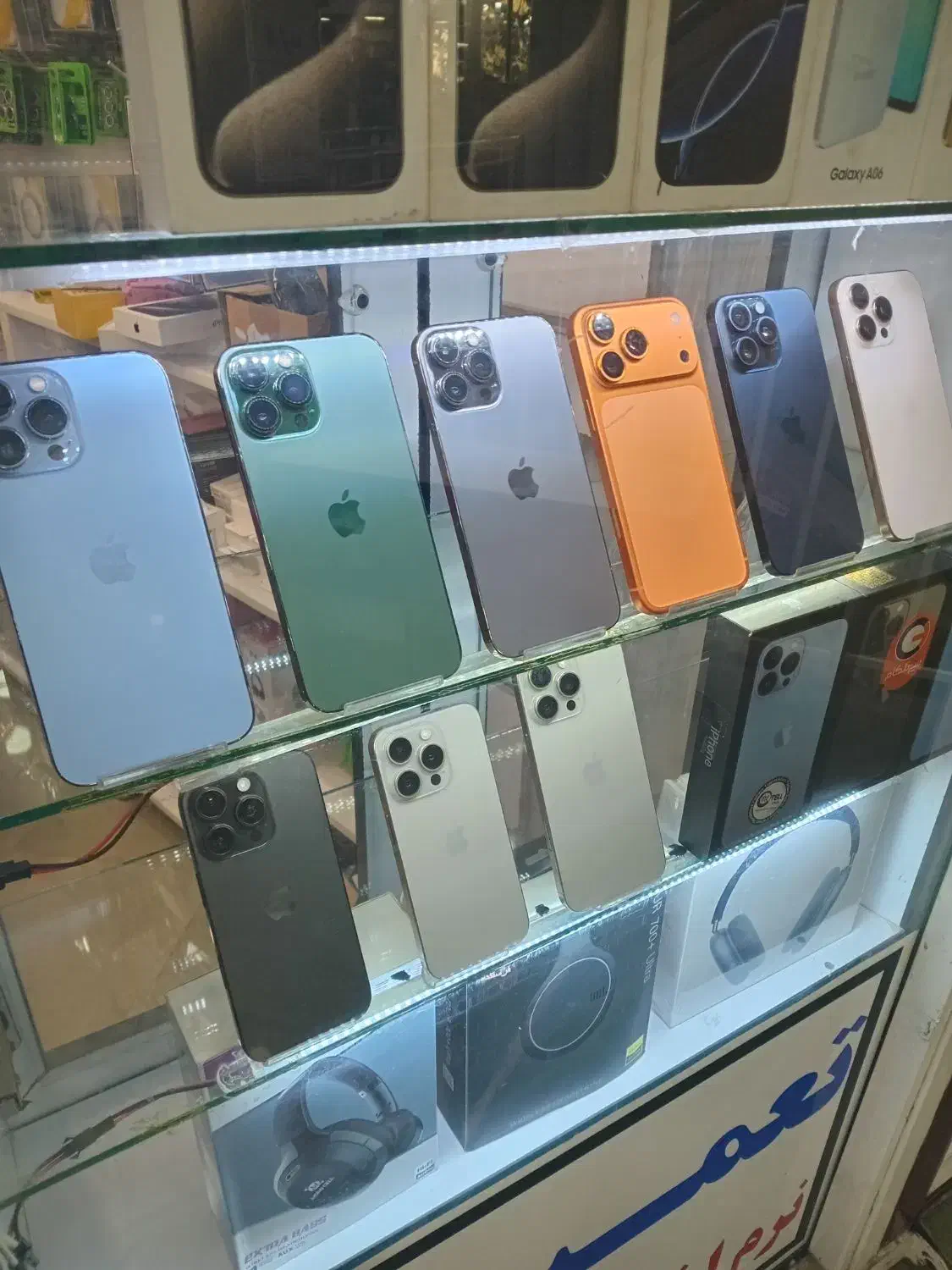 فروش انواع iphone|موبایل|خرمآباد, |دیوار