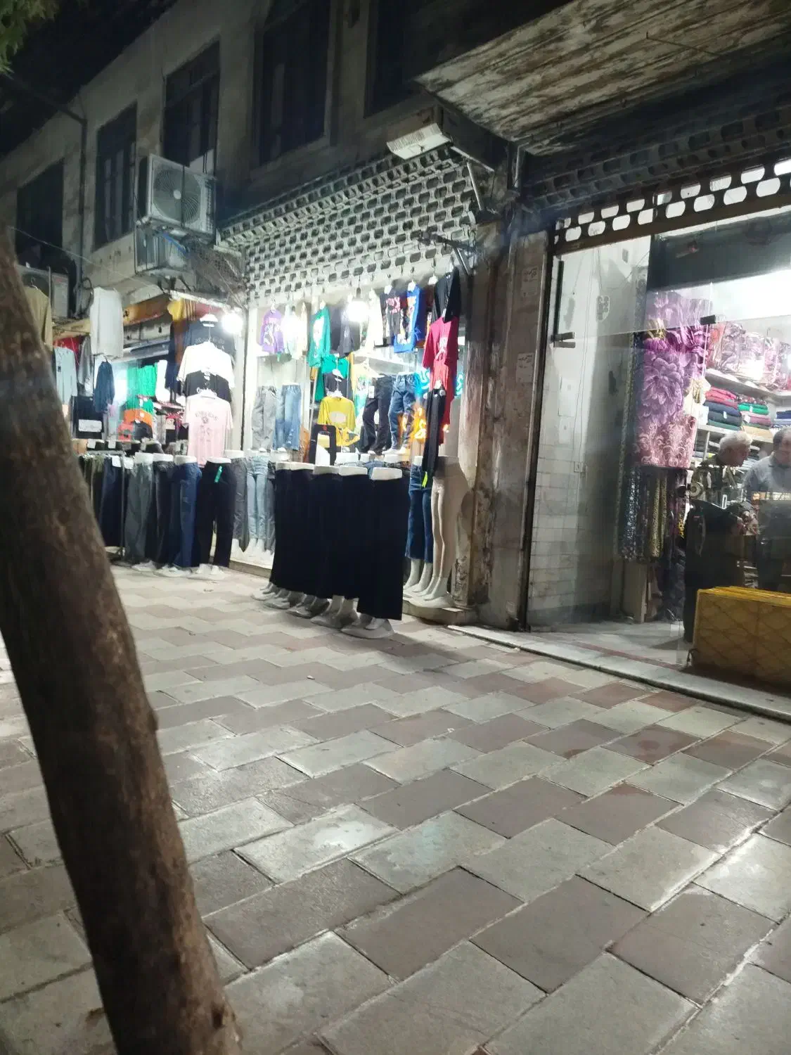 فروشنده خانم|استخدام بازاریابی و فروش|گرگان, |دیوار