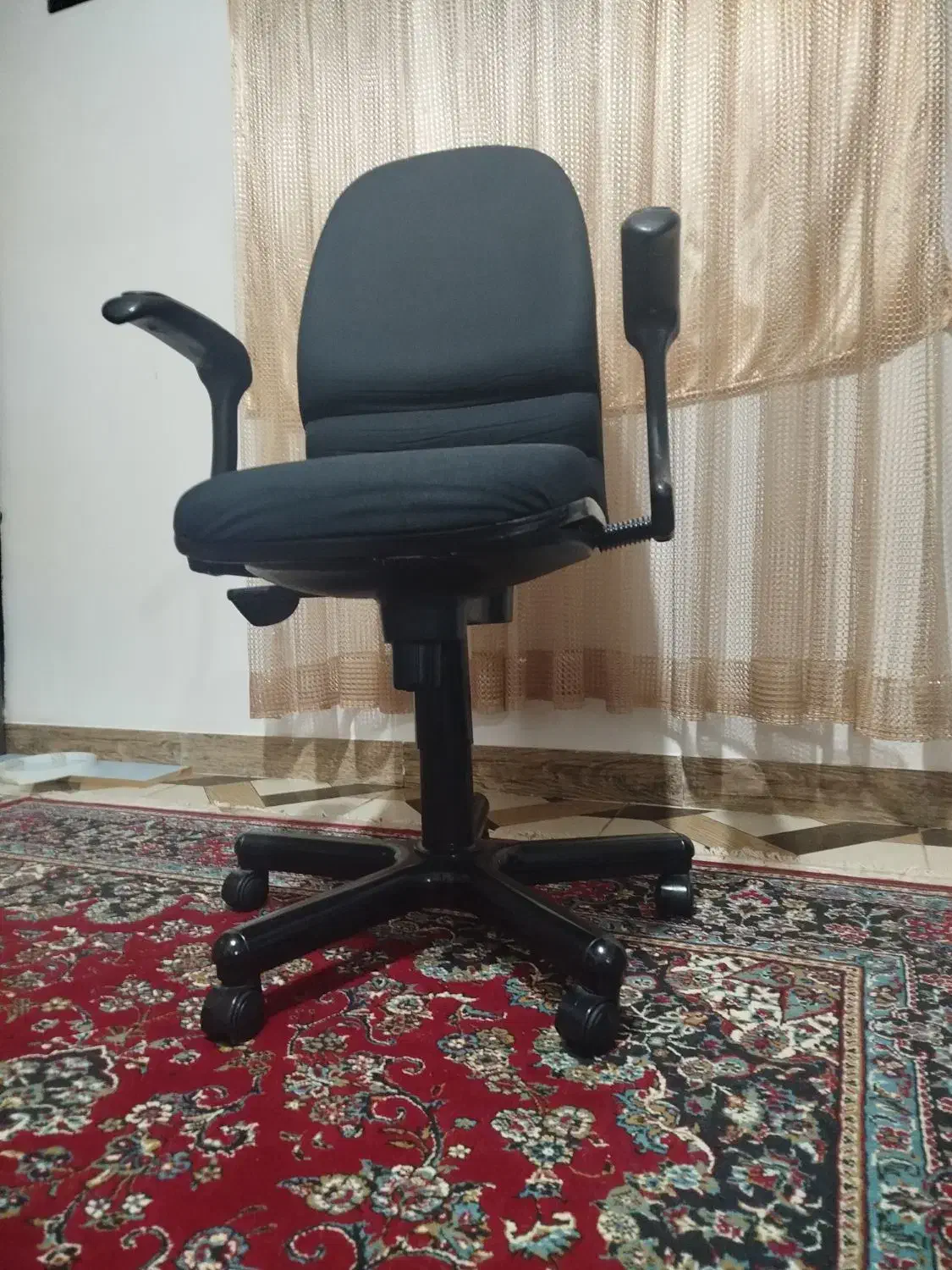 صندلی گردان|صندلی و نیمکت|شفت, |دیوار