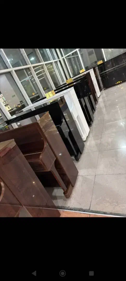 پیانو اصل P125++استوک و نو(خریدو فروش)|پیانو، کیبورد، آکاردئون|شیراز, سینما سعدی|دیوار