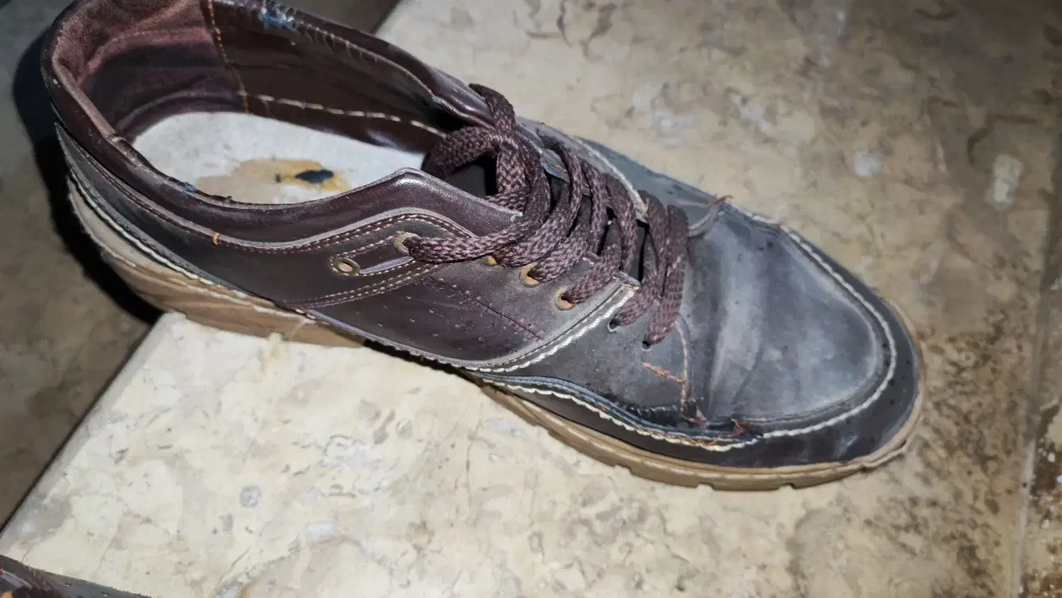 دو جفت کفش رایگان|کیف، کفش، کمربند|لنگرود, |دیوار