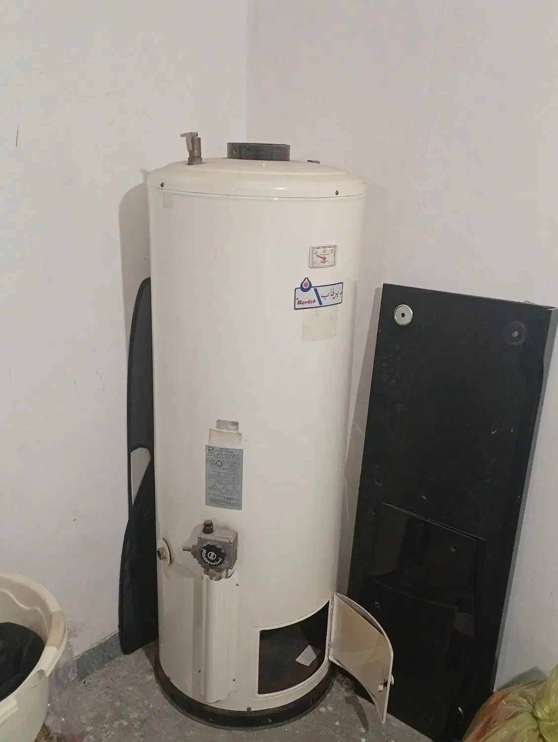 ابگرمکن ایستاده برفاب|آبگرمکن، پکیج، شوفاژ|کرمانشاه, |دیوار