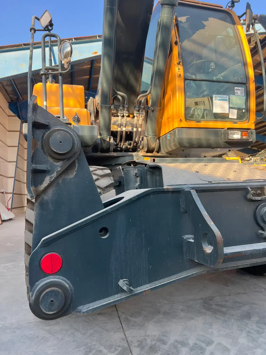 فروش بیل ۲۱۰ چرخ لاستیکی هیوندا صفر خشک مدل ۲۰۲۳|خودرو سنگین|تهران, زعفرانیه|دیوار