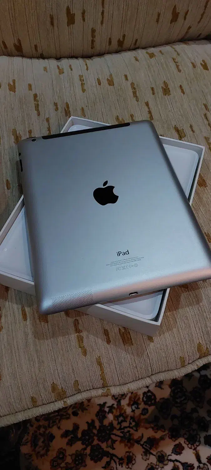 آیپد ۴ سیمکارت خور|تبلت|تهران, گرگان|دیوار