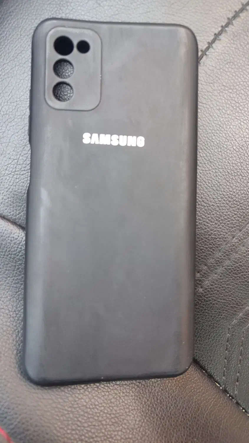 قاب سیلیکونی|لوازم جانبی موبایل و تبلت|قم, چهل درخت|دیوار