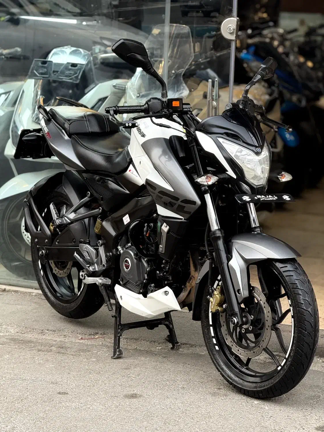 Ns200 مدل98|موتورسیکلت|تهران, مجیدآباد|دیوار