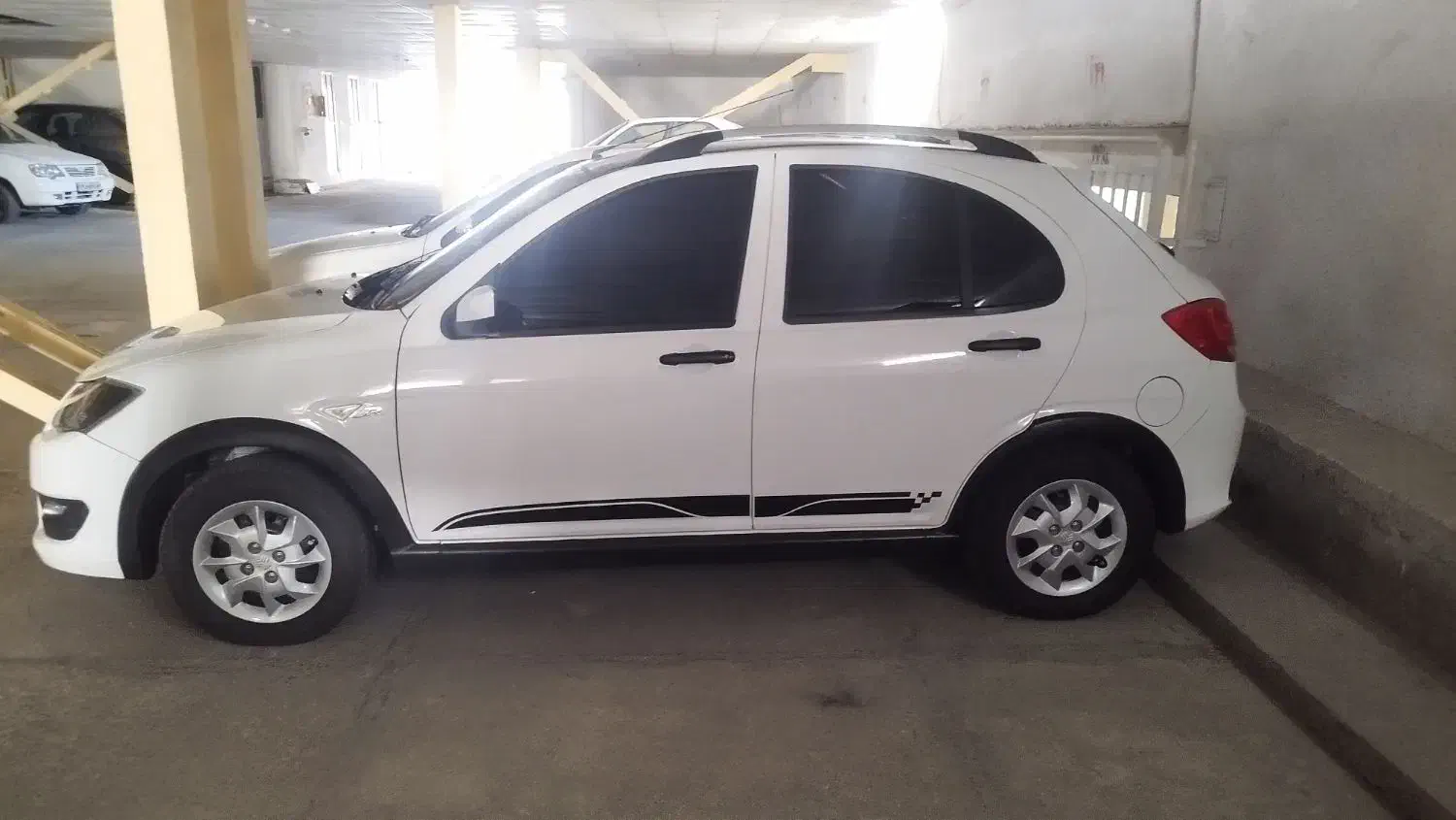 کوئیک 1402RS فابریک کم کار|خودرو سواری و وانت|شیراز, تندگویان|دیوار