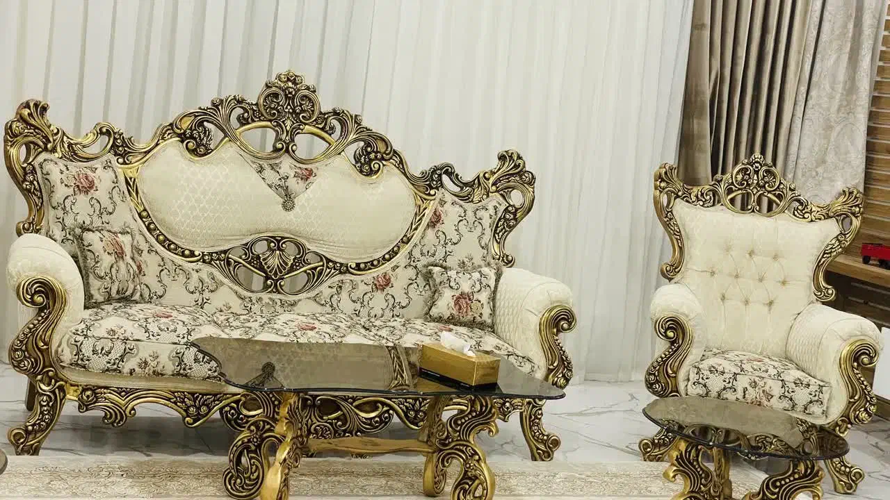 مبل سلطنتی 9 نفره در حد نو|مبلمان خانگی و میز عسلی|شیراز, عفیف‌آباد|دیوار