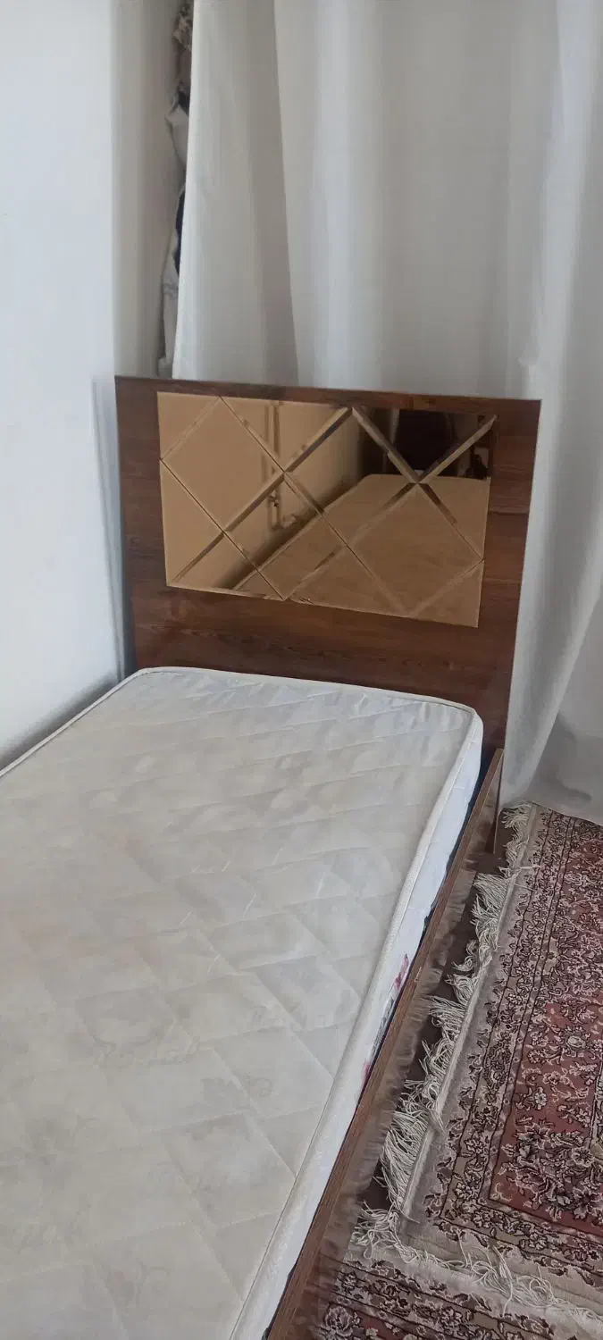 تخت خواب تک نفره|تخت و سرویس خواب|روانسر, |دیوار