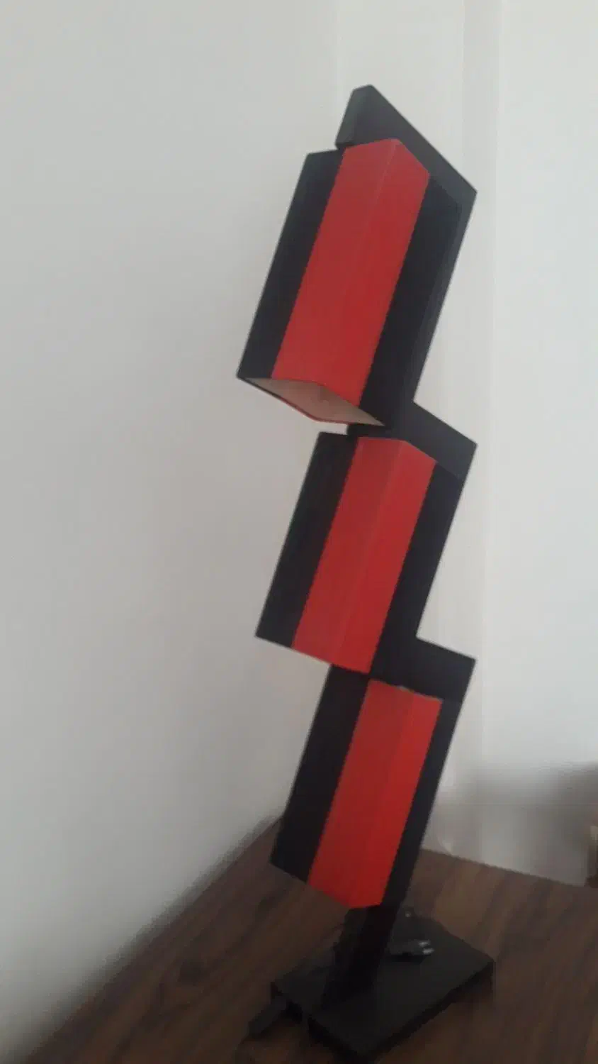 آباژور زیبا و شیک ،دارای سه لامپ|چراغ خواب و آباژور|رشت, استقامت ۲|دیوار