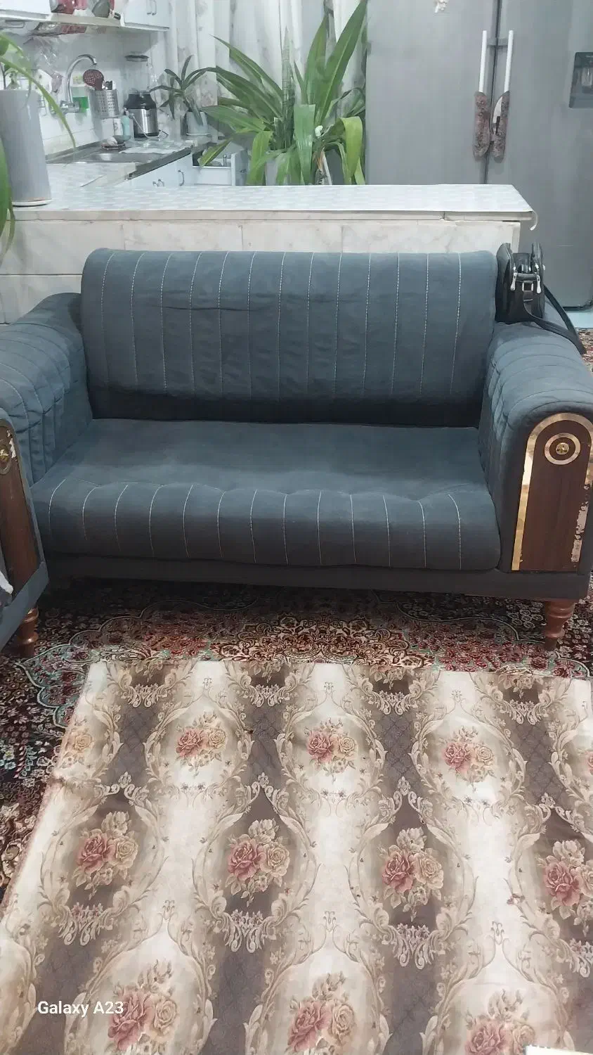 یه دست مبل راحتی ۸ نفره|مبلمان خانگی و میز عسلی|یزد, |دیوار